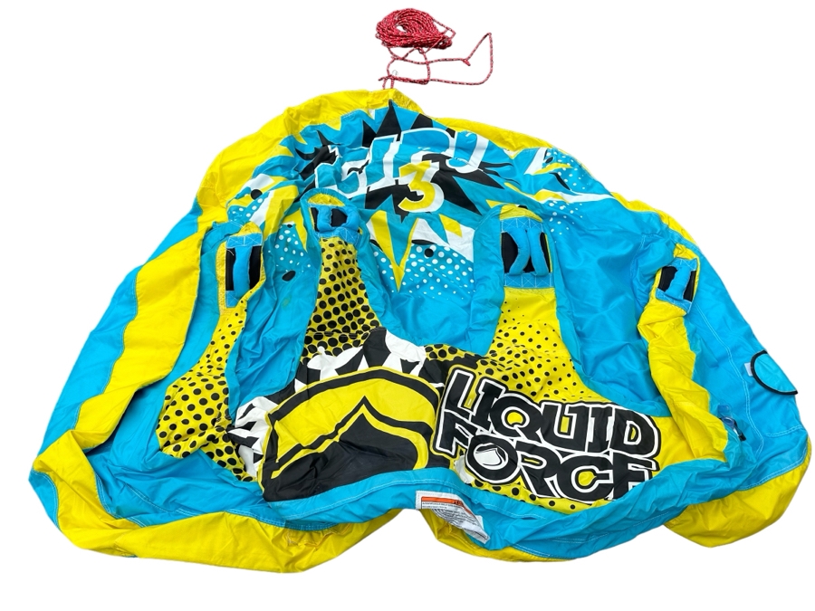 Liquid Force Zip! 3-Person Towable Boat Tube [Photo 1]