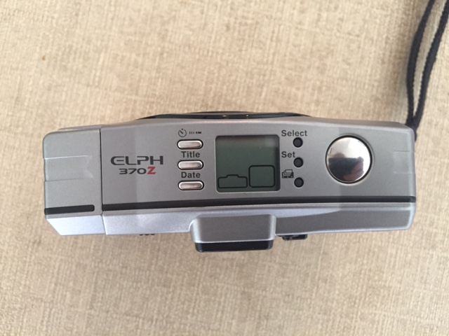 Canon Elph Camera [Photo 4]