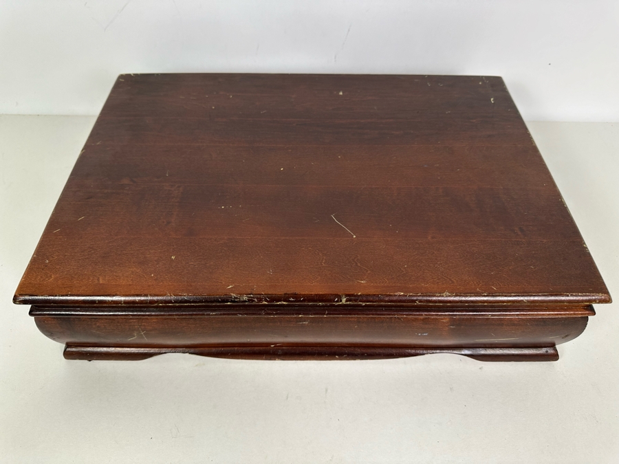 Community Silverplate Flatware Set With Wooden Storage Box 17W X 12D X 4H [Photo 8]