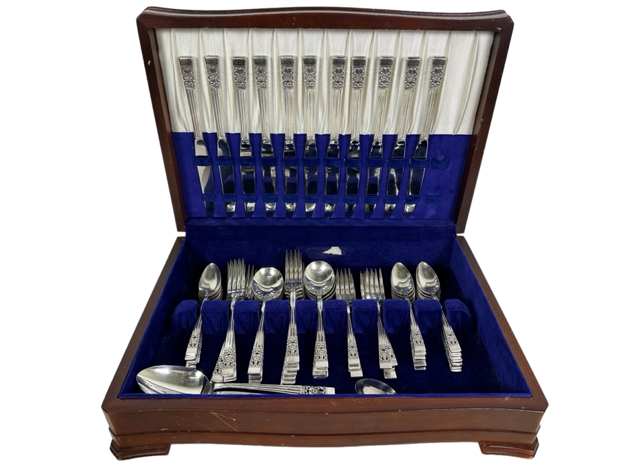 Community Silverplate Flatware Set With Wooden Storage Box