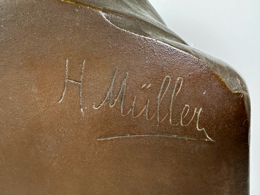 Hans Muller (1873-1937, Austrian/German) Signed Bronze Bust Of Napoleon Early 20th Century On Heavy Solid Marble Base Signed H. Muller Bronze Meaures 7W X 5D X 11H / Marble Base 10W X 8D X 3H [Photo 12]