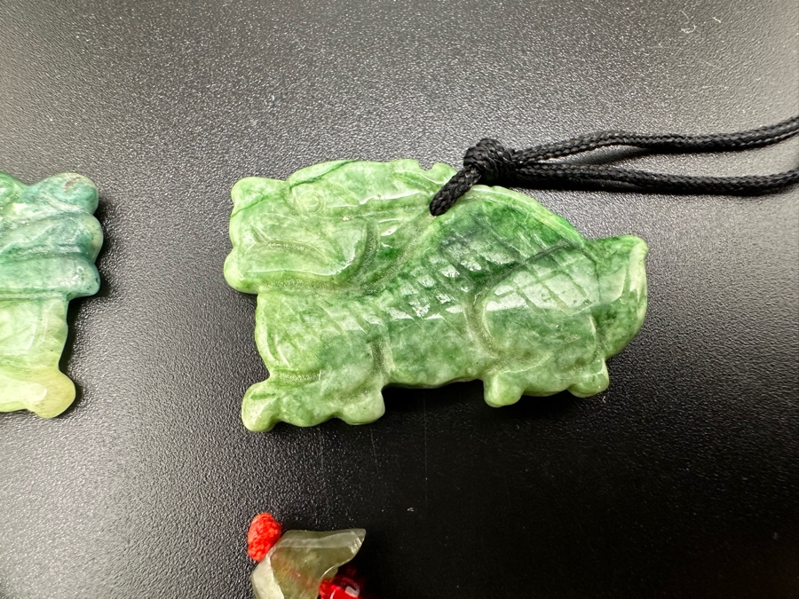 Various Small Jade Carvings [Photo 8]
