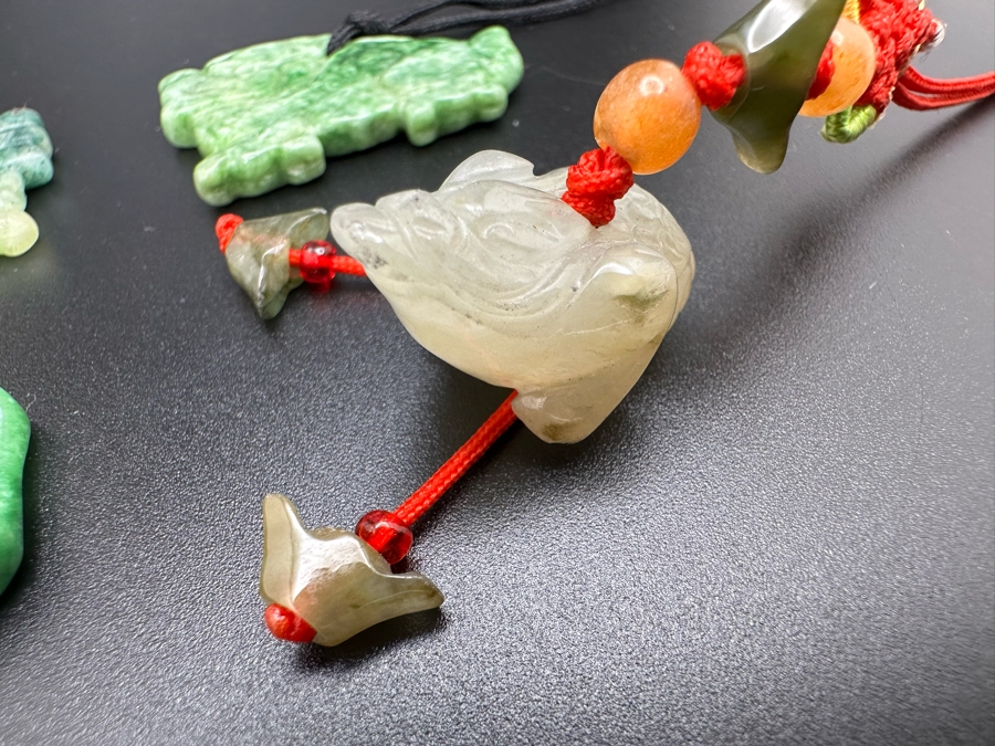 Various Small Jade Carvings [Photo 3]