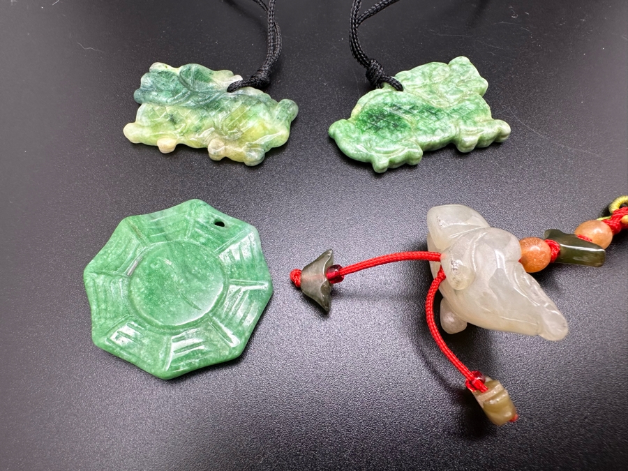 Various Small Jade Carvings [Photo 9]