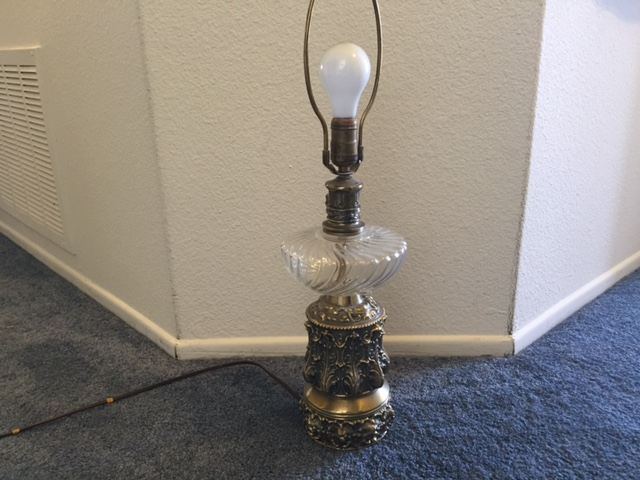 Vintage Brass Lamp [Photo 1]