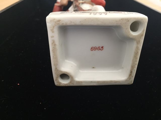 Pair of Soldier Figurines [Photo 11]