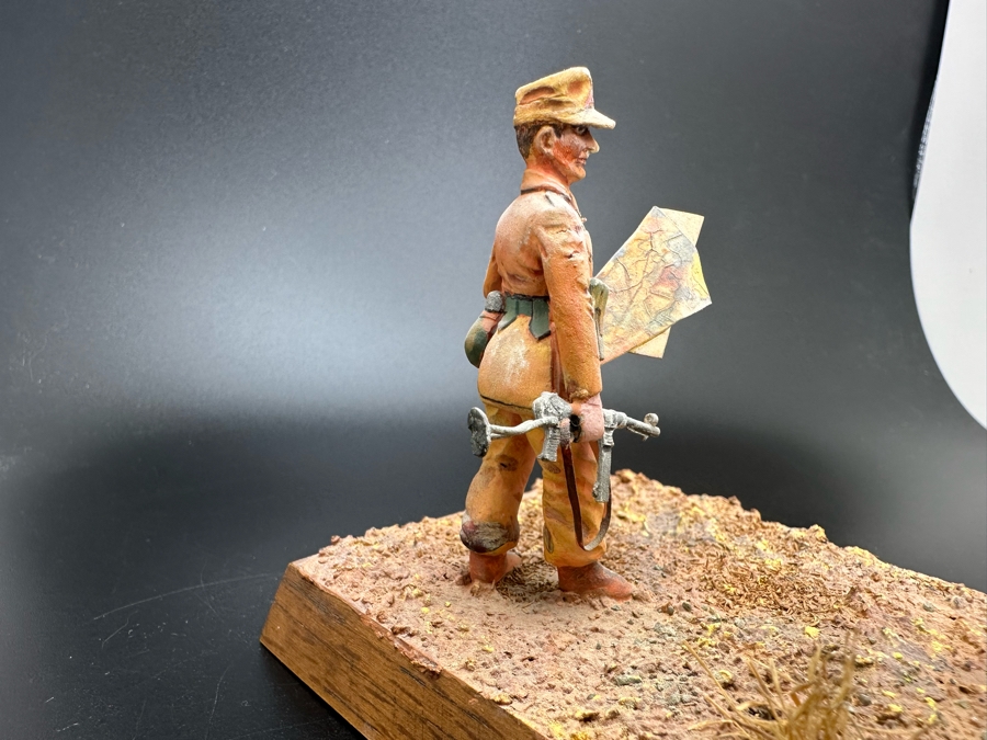Hand Painted Metal Tin Miniature Military Figurines Toy Soldiers By Dr. David D. Michaels 4W X 3D X 7H [Photo 9]