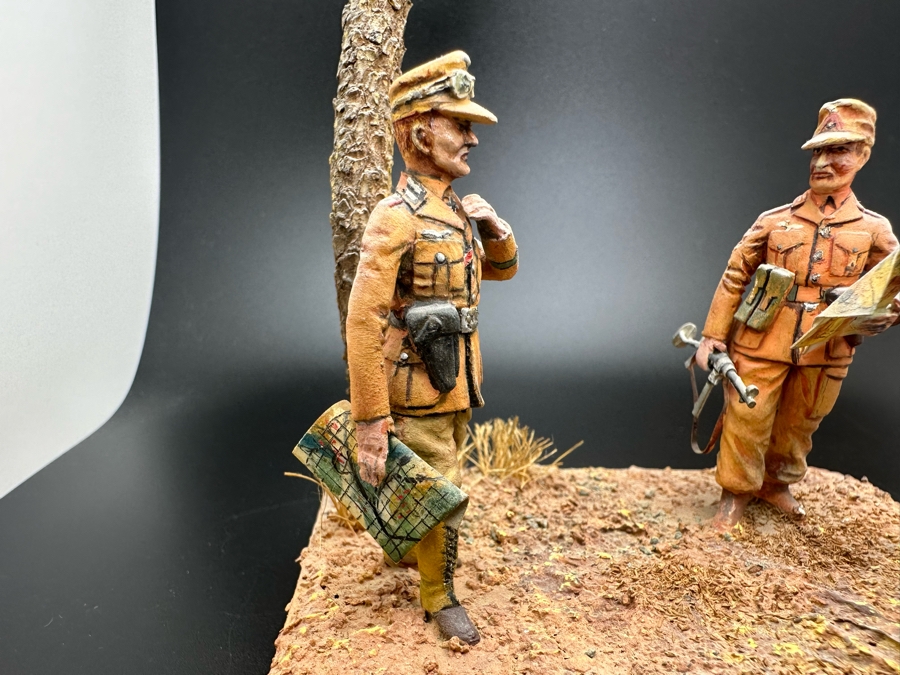 Hand Painted Metal Tin Miniature Military Figurines Toy Soldiers By Dr. David D. Michaels 4W X 3D X 7H [Photo 4]