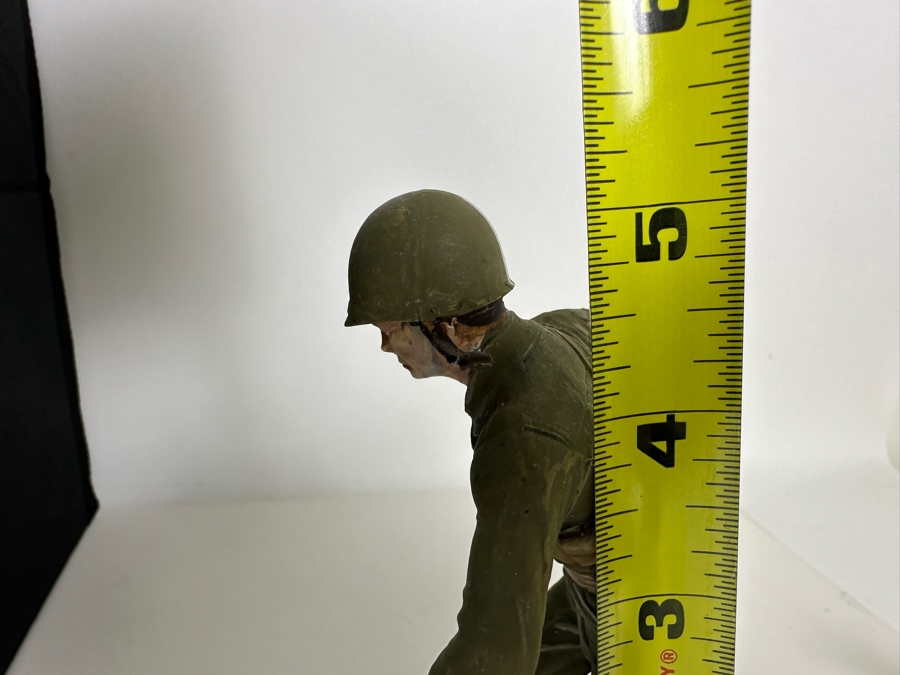 Hand Painted Metal Tin / Plastic Miniature Military Figurines Toy Soldiers By Dr. David D. Michaels 2.25H-5H (Middle Figurines Are Plastic / Outer Figurines Are Metal) [Photo 12]