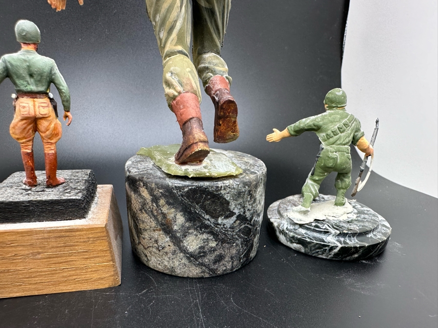 Hand Painted Metal Tin / Plastic Miniature Military Figurines Toy Soldiers By Dr. David D. Michaels 2.25H-5H (Middle Figurines Are Plastic / Outer Figurines Are Metal) [Photo 10]