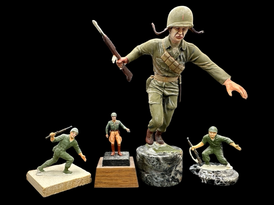 Hand Painted Metal Tin / Plastic Miniature Military Figurines Toy Soldiers By Dr. David D. Michaels 2.25H-5H (Middle Figurines Are Plastic / Outer Figurines Are Metal) [Photo 1]