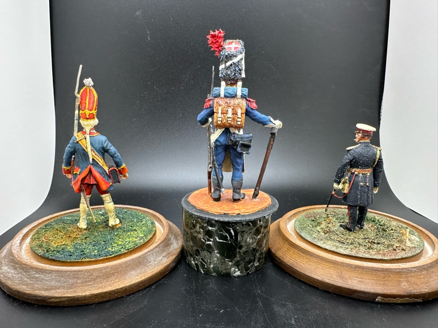 Hand Painted Metal Tin Miniature Military Figurines Toy Soldiers By Dr. David D. Michaels 2.5H-3H (Outer Figurines Have Glass Domes) [Photo 7]