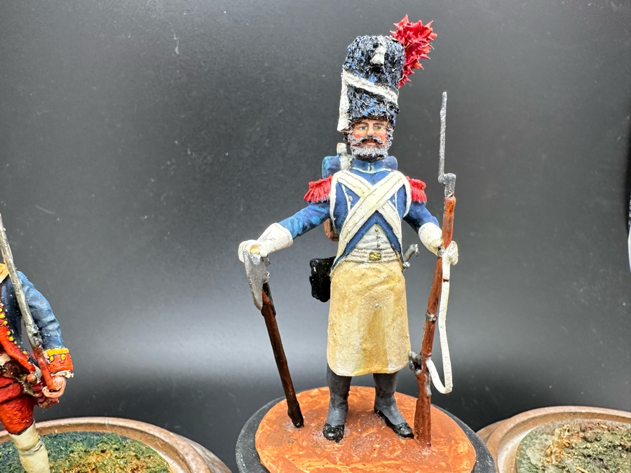 Hand Painted Metal Tin Miniature Military Figurines Toy Soldiers By Dr. David D. Michaels 2.5H-3H (Outer Figurines Have Glass Domes) [Photo 5]