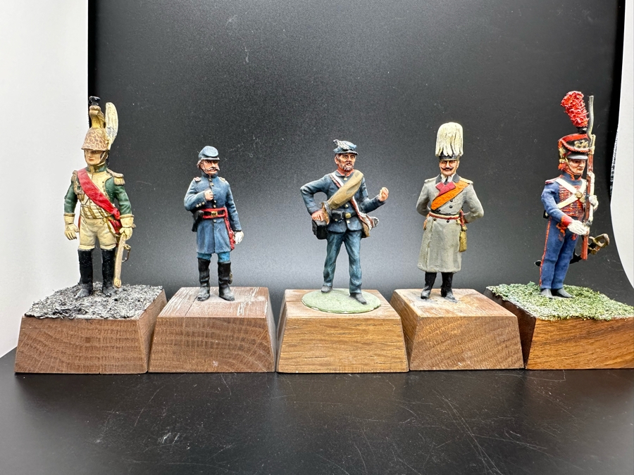 Hand Painted Metal Tin Miniature Military Figurines Toy Soldiers By Dr. David D. Michaels 2.5H [Photo 2]