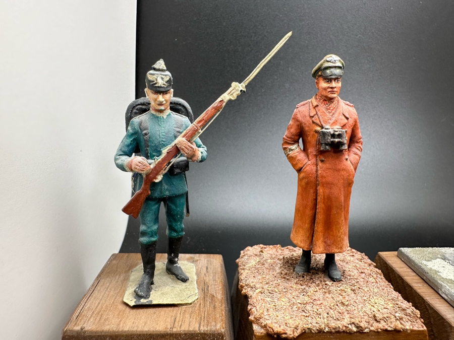 Hand Painted Metal Tin Miniature Military Figurines Toy Soldiers By Dr. David D. Michaels 2.25H [Photo 3]