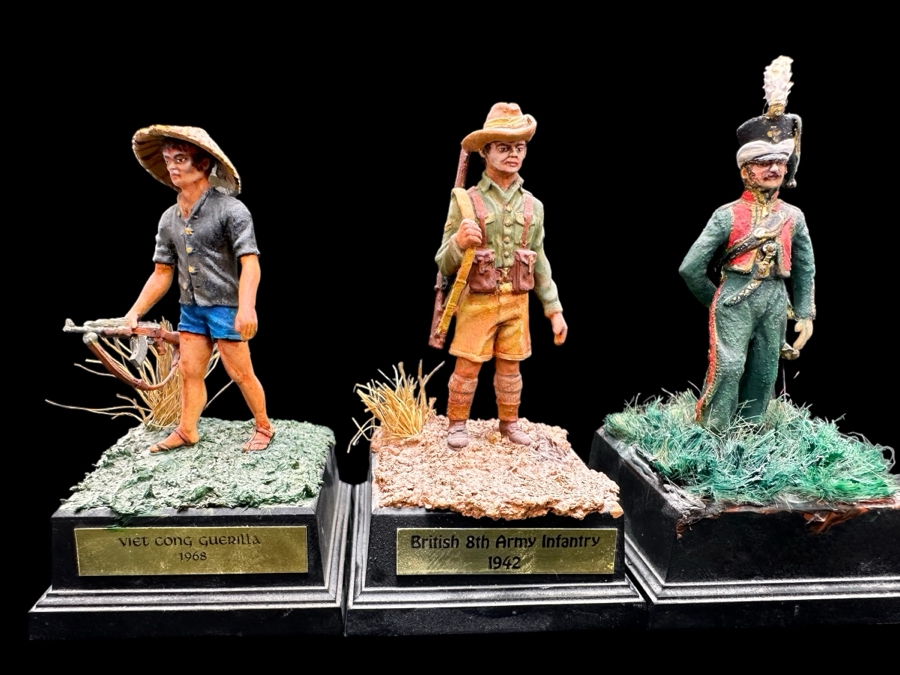 Hand Painted Metal Tin Miniature Military Figurines Toy Soldiers By Dr. David D. Michaels 2.25H