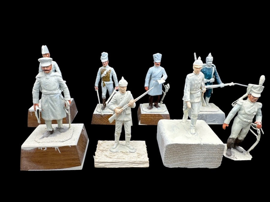 Unfinished Metal Tin Miniature Military Figurines Toy Soldiers [Photo 1]