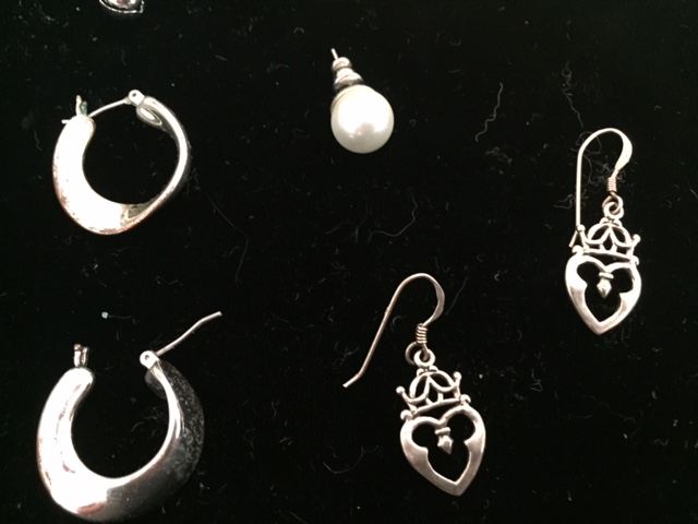 Jewelry Lot [Photo 4]