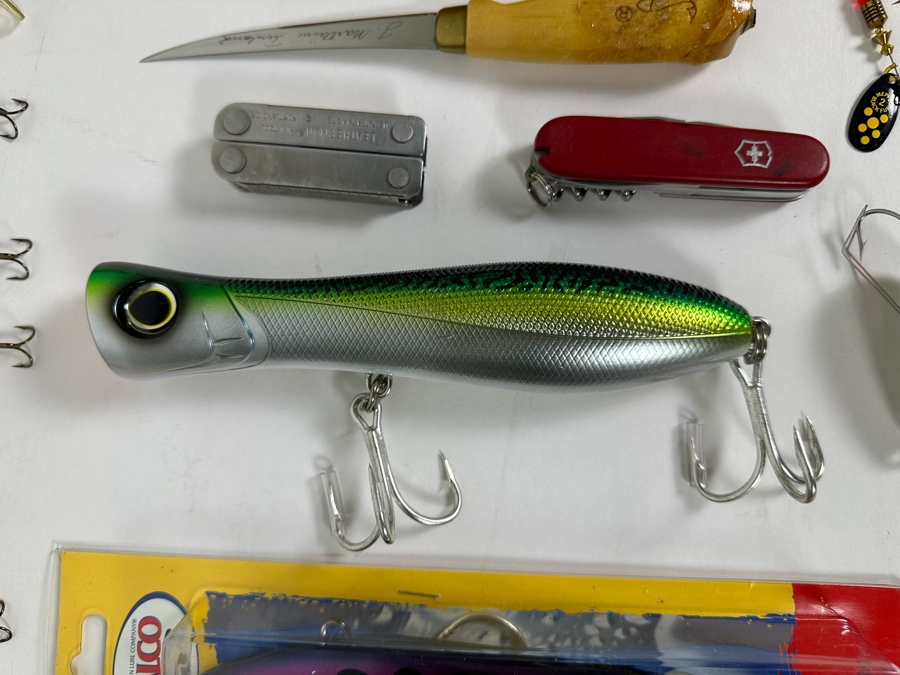 PENN 6500SS Fishing Reel, Daiwa PR1-5Bi Fishing Reel, Various Fishing Lures Including Salt Water Lures, Finland Knife With Sheath And Swiss Army Knife [Photo 10]