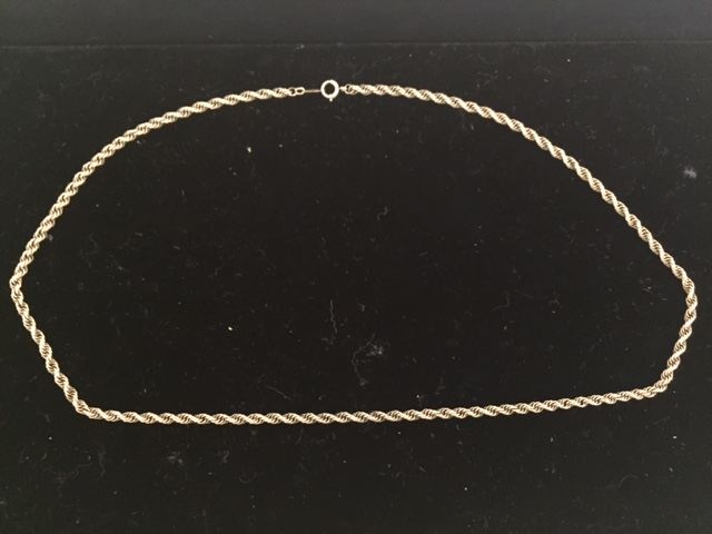 Jewelry Necklace Lot [Photo 12]