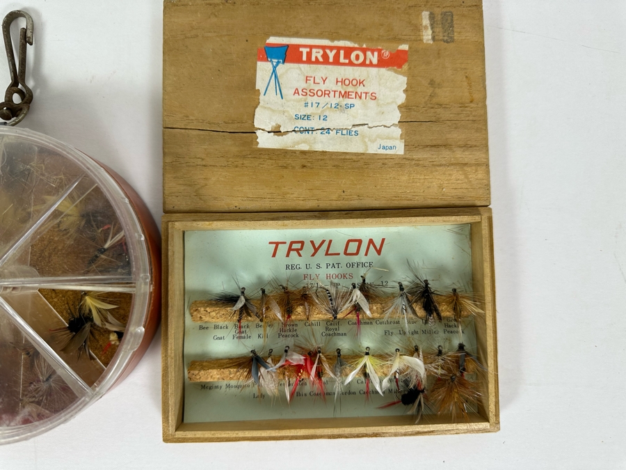Collection Of Fly Fishing Flies Lures [Photo 3]