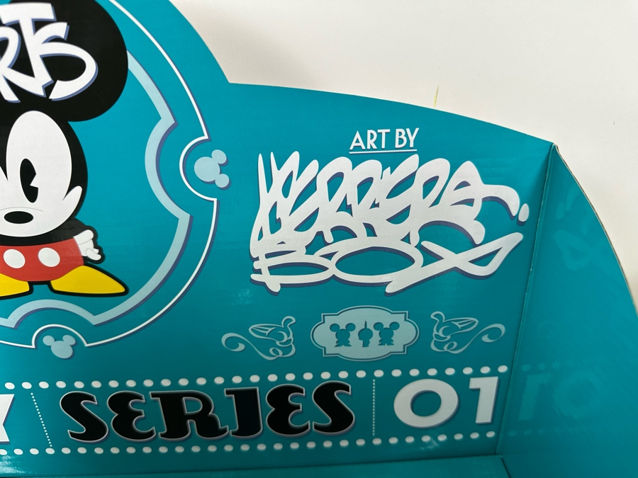 Complete Set Of Six Disney Shorts Series 01 Vinyl Collectible Toy Art By Francisco Herrera With Store Merchandiser [Photo 14]