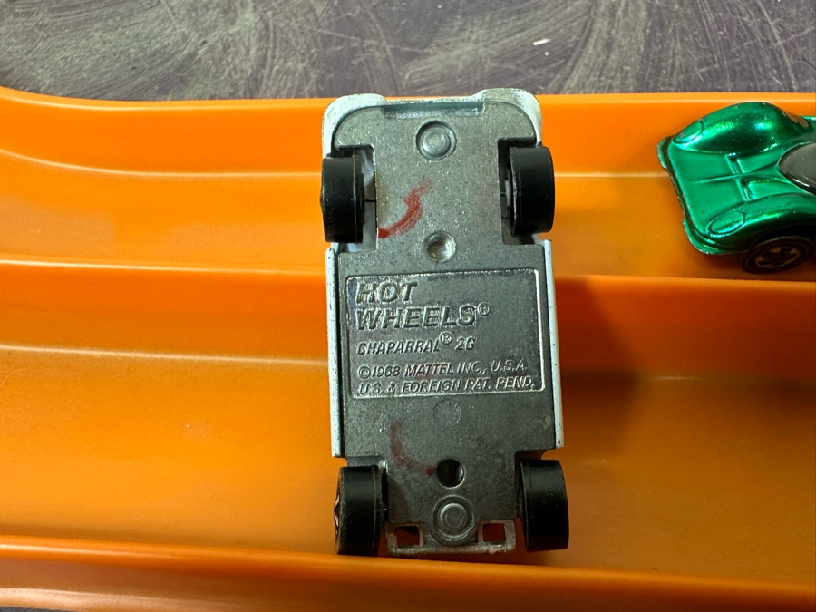 Vintage 1969 Mattel Hot Wheels Hazard Hill Race Set With Two Redline Hot Wheel Cars (Chaparral 2G) And Original Box And Instructions [Photo 18]