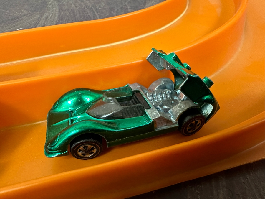 Vintage 1969 Mattel Hot Wheels Hazard Hill Race Set With Two Redline Hot Wheel Cars (Chaparral 2G) And Original Box And Instructions [Photo 22]