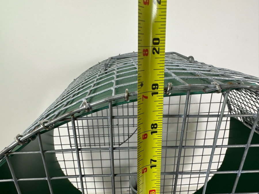 Tomahawk Live Trap Co Humane Animal Cage 19W X 12D X 19H [Photo 9]