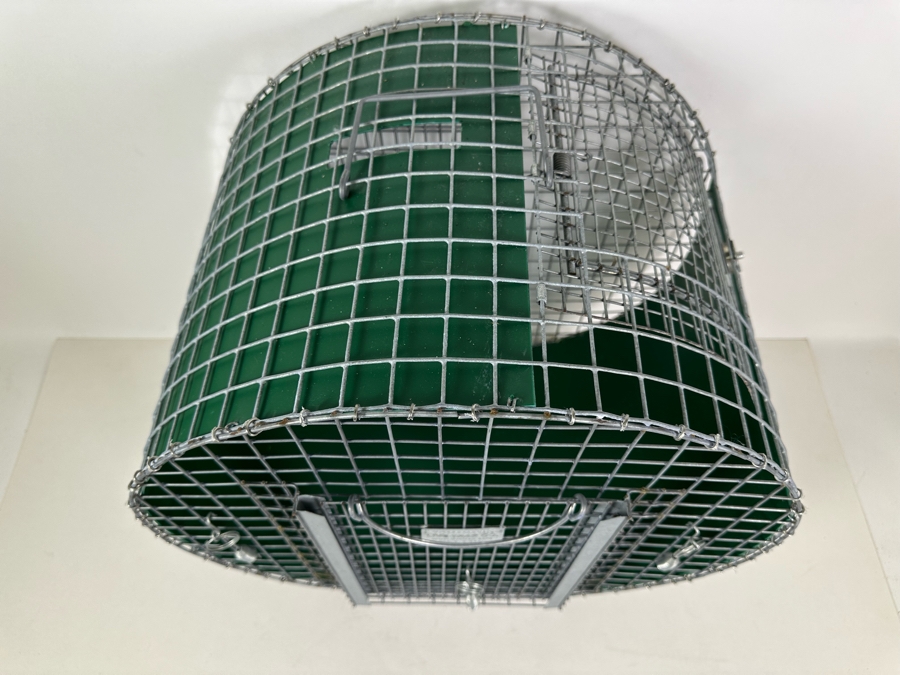 Tomahawk Live Trap Co Humane Animal Cage 19W X 12D X 19H [Photo 5]