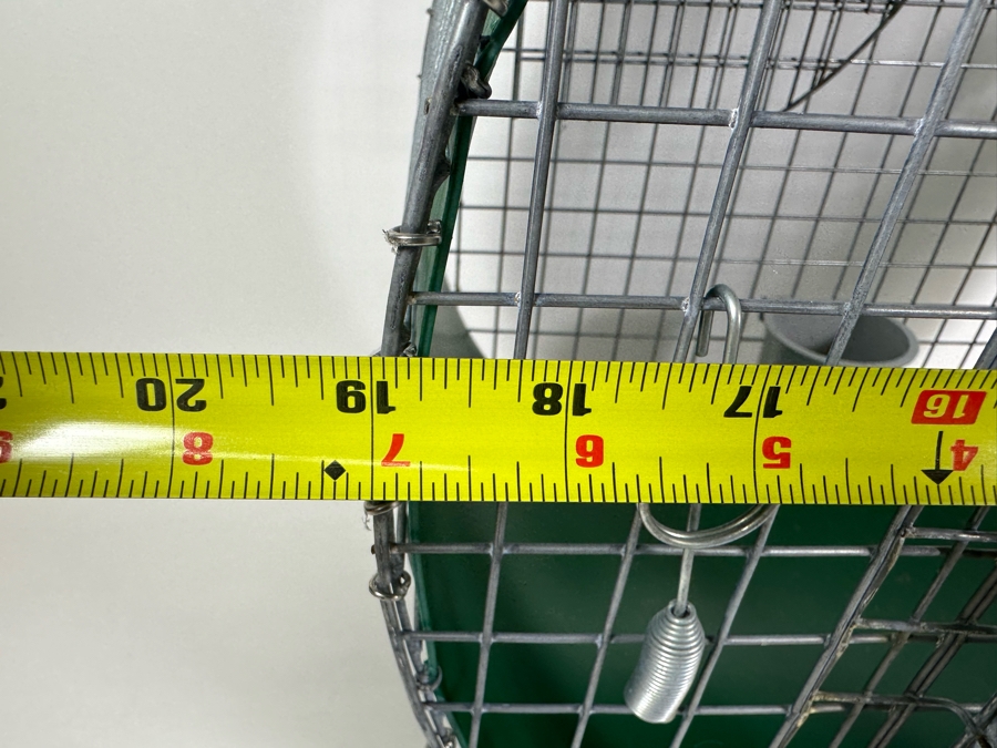 Tomahawk Live Trap Co Humane Animal Cage 19W X 12D X 19H [Photo 7]