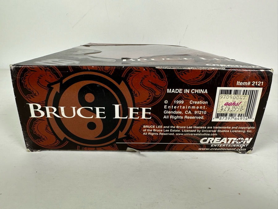 Vintage Bruce Lee Action Figure Toy By Creation Entertainment 1999 13H [Photo 9]