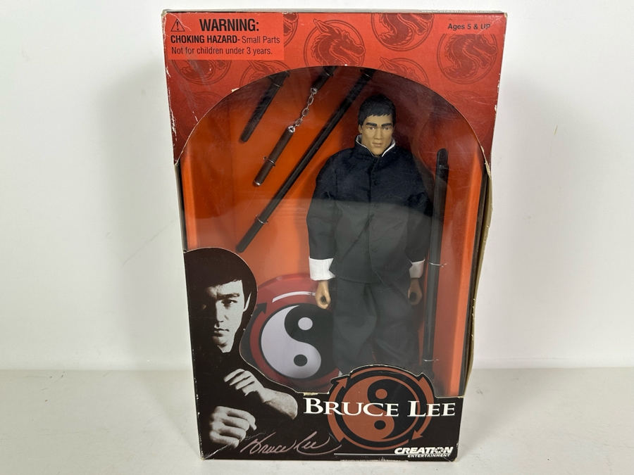 Vintage Bruce Lee Action Figure Toy By Creation Entertainment 1999 13H [Photo 2]