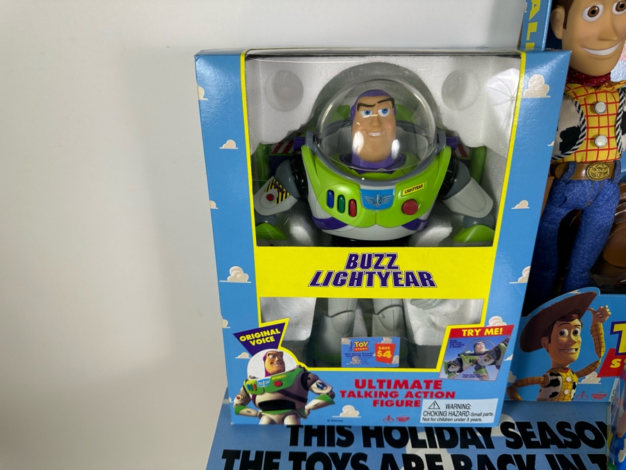Original Toy Story Movie Promotional Marketing Box Of Toys Including Talking Woody Doll, Buzz Lightyear, Slinky, Etch A Sketch, Plastic Toy Soldiers & Mr. Potato Head 18 X 17 X 11 [Photo 18]