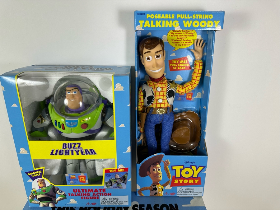 Original Toy Story Movie Promotional Marketing Box Of Toys Including Talking Woody Doll, Buzz Lightyear, Slinky, Etch A Sketch, Plastic Toy Soldiers & Mr. Potato Head 18 X 17 X 11 [Photo 21]
