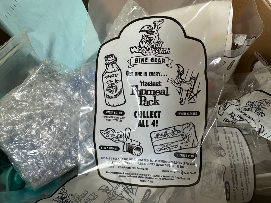 Woody Woodpecker Carl's Jr. / Hardee's Happy / Kid's Meal Toys Project Box With Prototype Toy Samples Cool Kids Designed By The CDM Company 1998 [Photo 18]