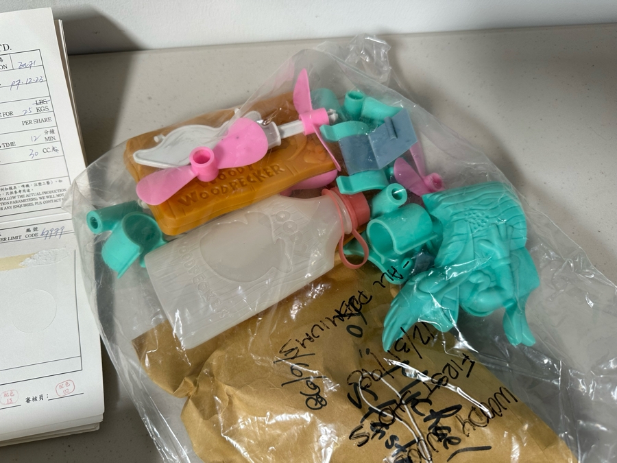 Woody Woodpecker Carl's Jr. / Hardee's Happy / Kid's Meal Toys Project Box With Prototype Toy Samples Cool Kids Designed By The CDM Company 1998 [Photo 13]