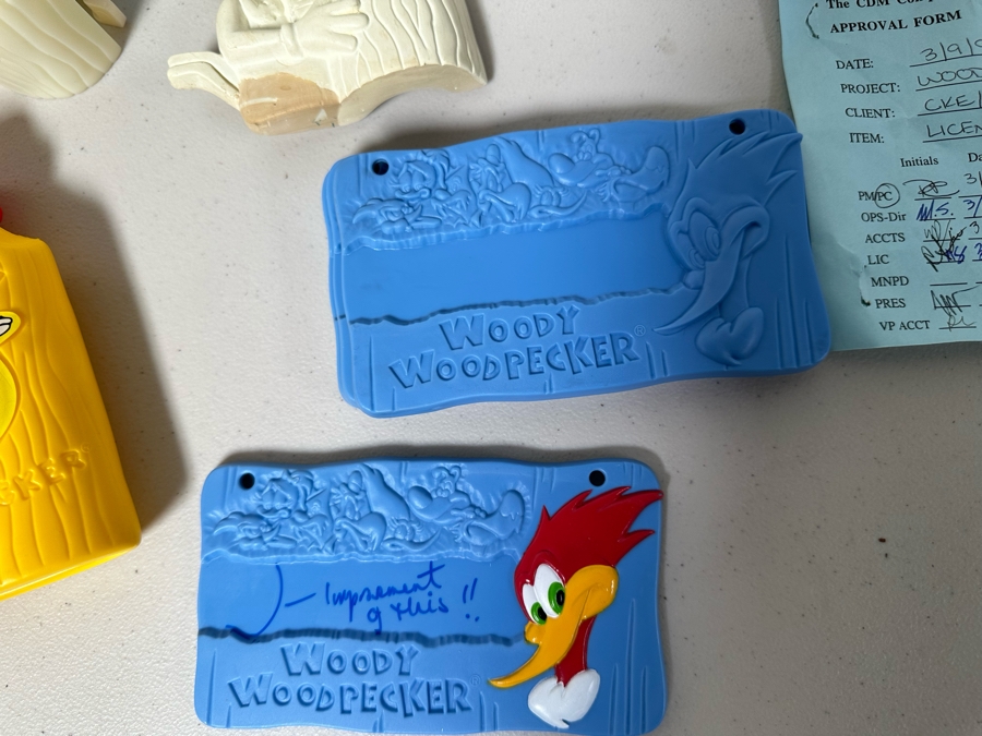 Woody Woodpecker Carl's Jr. / Hardee's Happy / Kid's Meal Toys Project Box With Prototype Toy Samples Cool Kids Designed By The CDM Company 1998 [Photo 8]