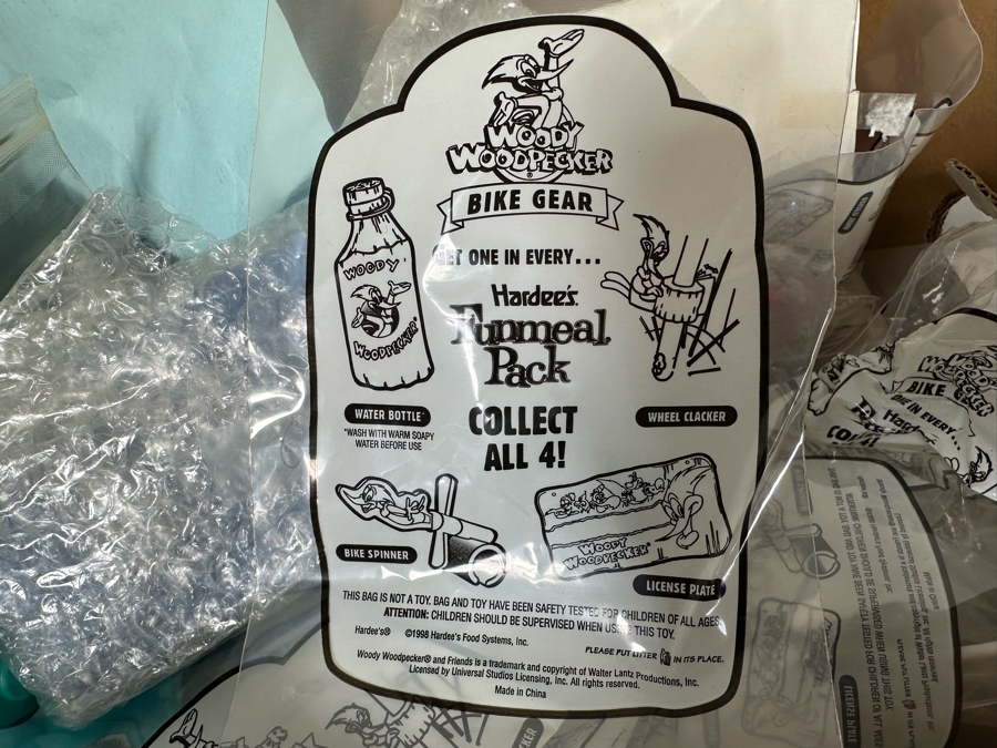 Woody Woodpecker Carl's Jr. / Hardee's Happy / Kid's Meal Toys Project Box With Prototype Toy Samples Cool Kids Designed By The CDM Company 1998 [Photo 19]