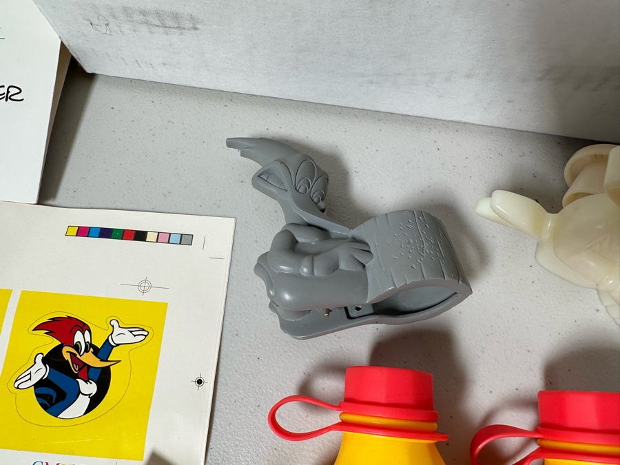Woody Woodpecker Carl's Jr. / Hardee's Happy / Kid's Meal Toys Project Box With Prototype Toy Samples Cool Kids Designed By The CDM Company 1998 [Photo 5]