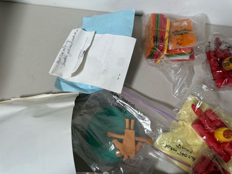 Jumanji The Animated Series Dairy Queen Happy / Kid's Meal Toys Project Box With Prototype Toy Samples Designed By The CDM Company 1999 [Photo 11]