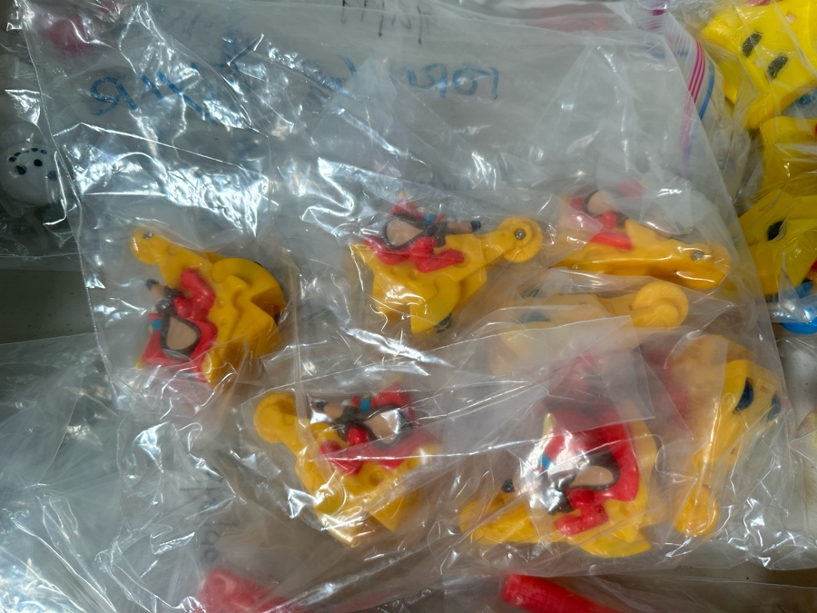 The Nuttiest Nutcracker Carl's Jr. / Hardee's Happy / Kid's Meal Toys Project Box With Prototype Toy Samples Cool Kids Designed By The CDM Company 1999 [Photo 12]