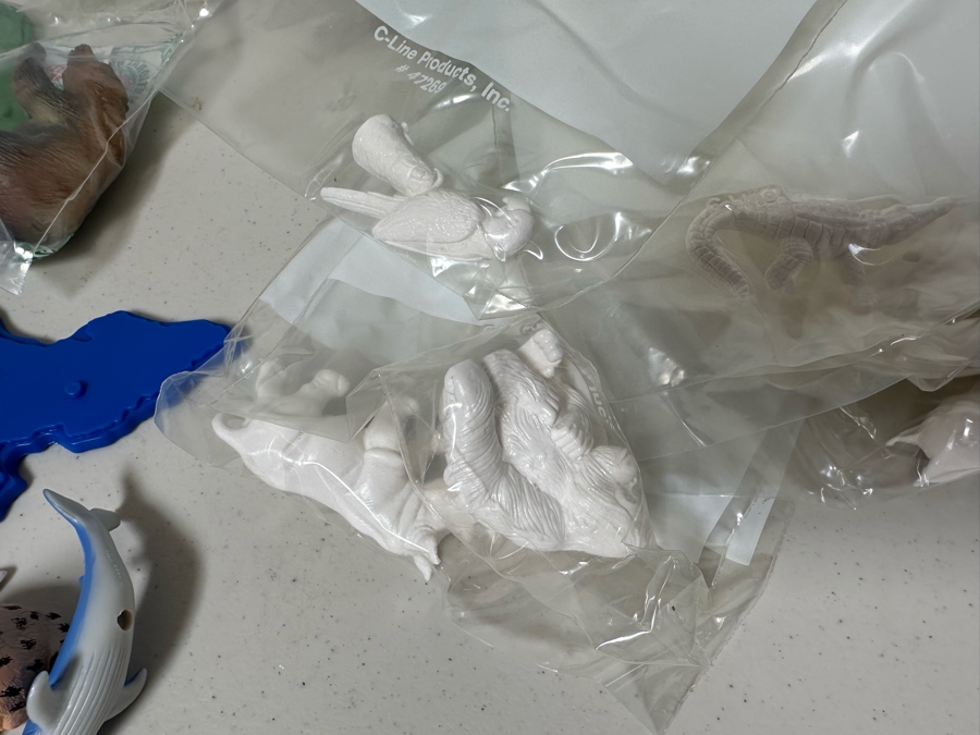 National Wildlife Federation Dairy Queen Happy / Kid's Meal Toys Project Box With Prototype Toy Samples Designed By The CDM Company 1996 [Photo 10]