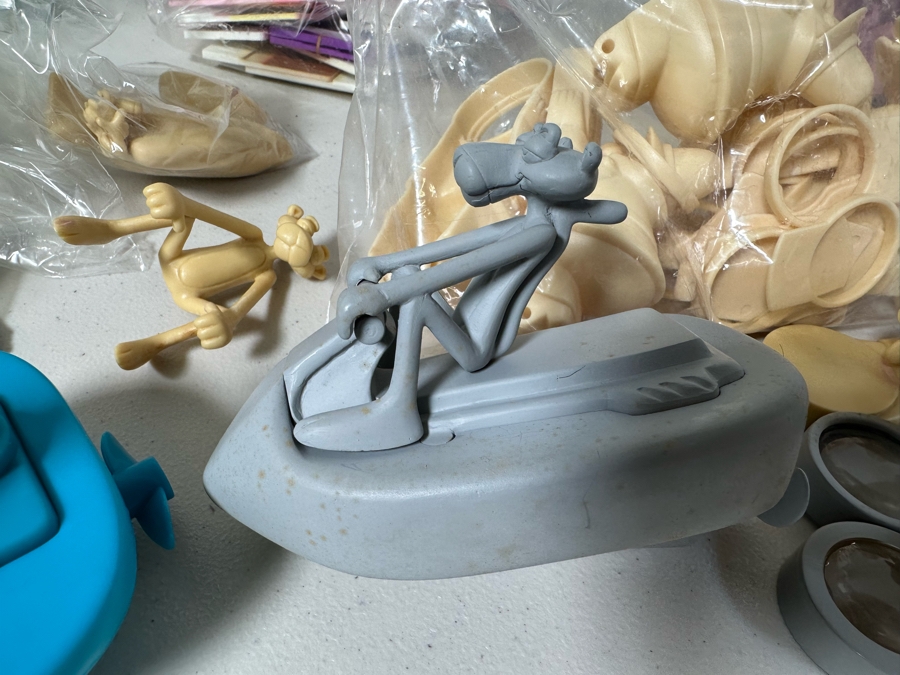 Pink Panther Carl's Jr. / Hardee's Happy / Kid's Meal Toys Project Box With Prototype Toy Samples Cool Kids Designed By The CDM Company 1999 [Photo 4]