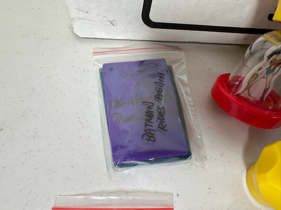 DC Comics Super Heroes Superman, Batman, The Joker & Wonder Woman Carl's Jr. / Hardee's Happy / Kid's Meal Toys Project Box With Prototype Toy Samples Cool Kids Designed By The CDM Company 2000 - See Photos For Additional Items Inside Box [Photo 19]