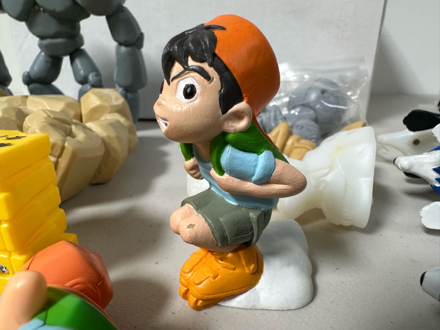 Monster Rancher Carl's Jr. / Hardee's Happy / Kid's Meal Toys Project Box With Prototype Toy Samples Cool Kids Designed By The CDM Company 2001 [Photo 8]