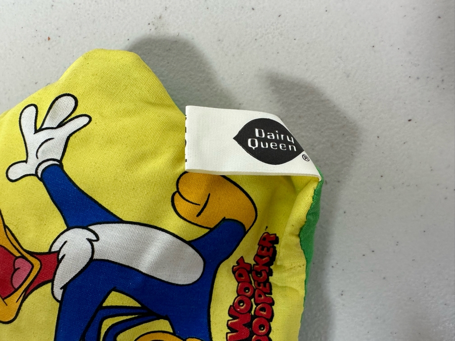 Woody Woodpecker Dairy Queen Happy / Kid's Meal Toys & Loews / AMC Movie Theater Fox Kids - Mini Viewer Project Box With Prototype Toy Samples Designed By The CDM Company 2000 [Photo 24]