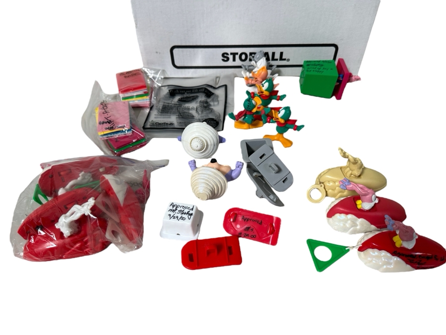 Tiny Toon Adventures Animated TV Series Carl's Jr. / Hardee's Happy / Kid's Meal Toys Project Box With Prototype Toy Samples Cool Kids Designed By The CDM Company 2000 [Photo 1]