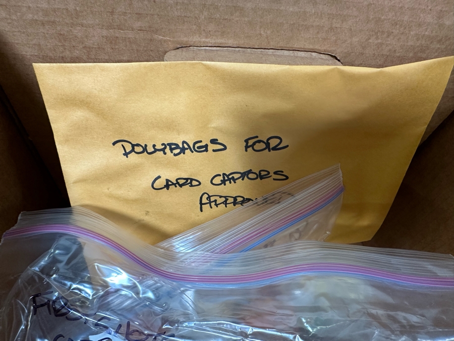 Cardcaptor Sakura Japanese Manga Carl's Jr. / Hardee's Happy / Kid's Meal Toys Project Box With Prototype Toy Samples Cool Kids Designed By The CDM Company 2002 [Photo 17]