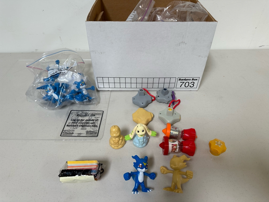 Digimon: Digital Monsters Animated TV Show Carl's Jr. / Hardee's Happy / Kid's Meal Toys Project Box With Prototype Toy Samples Cool Kids Designed By The CDM Company 2002 [Photo 14]